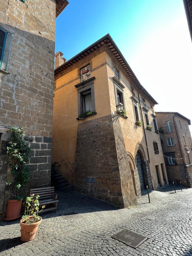 Appartamento Con Terrazzo Orvieto Exterior photo
