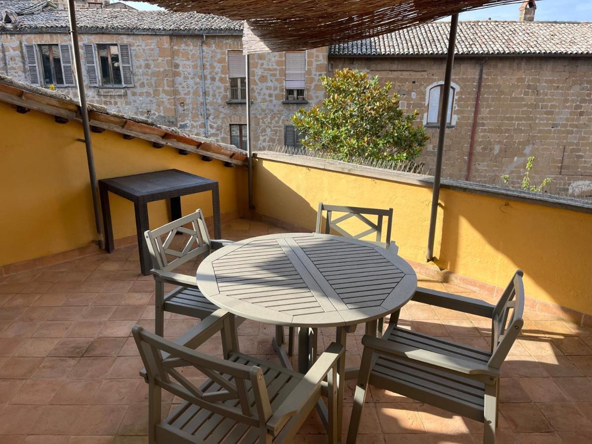 Appartamento Con Terrazzo Orvieto Exterior photo