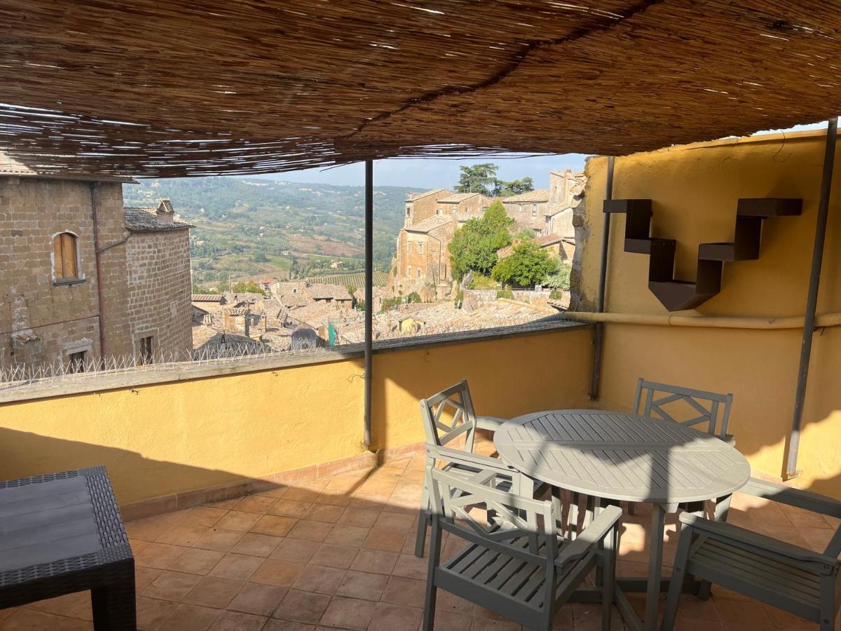 Appartamento Con Terrazzo Orvieto Exterior photo